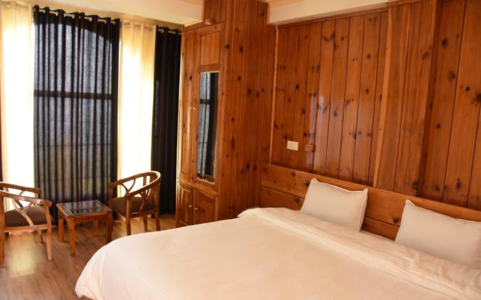 Hotel Savi Shallidrishya