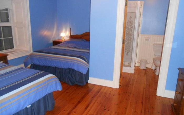 Dundrum House