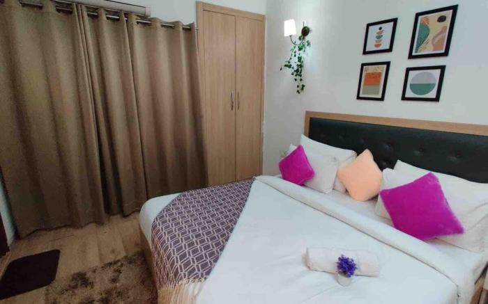 Sojourn Stays- Sun view Apartment