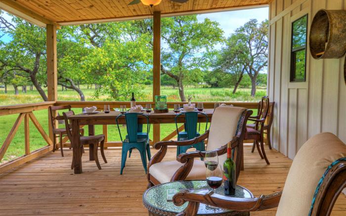 3 Acres of Luxury and Views in Fred Wine Country!