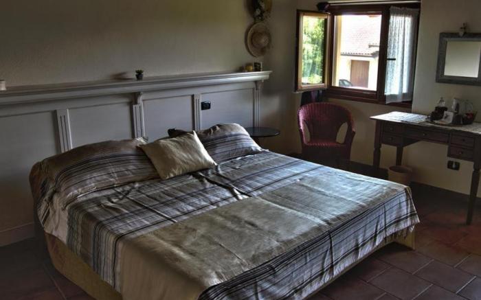 Agriturismo Tra Serra E Lago