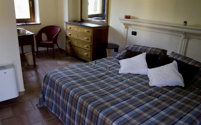 Agriturismo Tra Serra E Lago