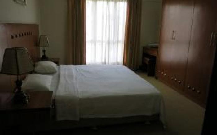 Dorcas Service Apartments at Marina Court Resort