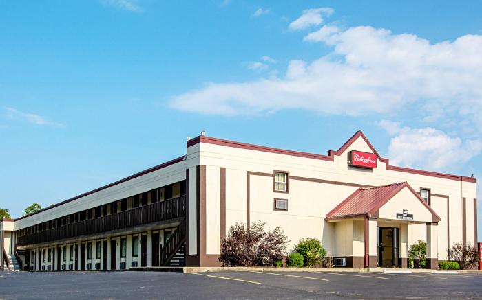 Red Roof Inn Scottsburg