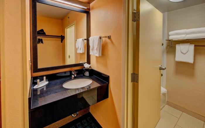 Fairfield by Marriott Inn & Suites Orlando Near Universal Orlando Resort