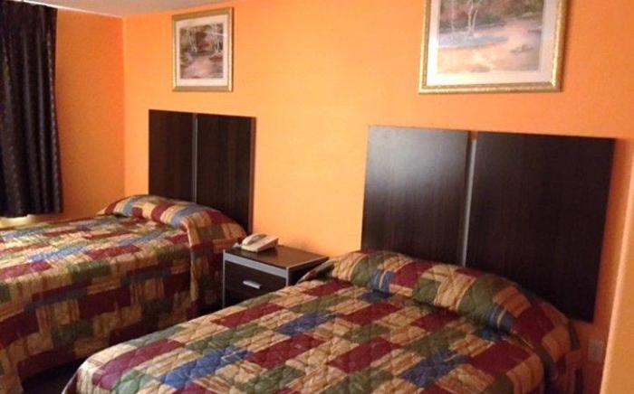Scottish Inn & Suites Hobby Airport