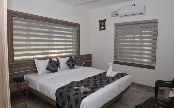 Suroor Tourist Home