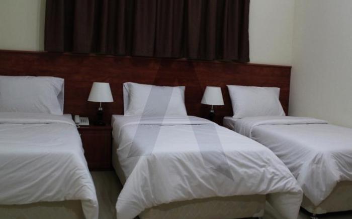 Africana Hotel