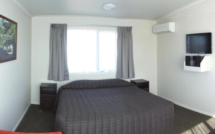 Brooklyn Motor Lodge