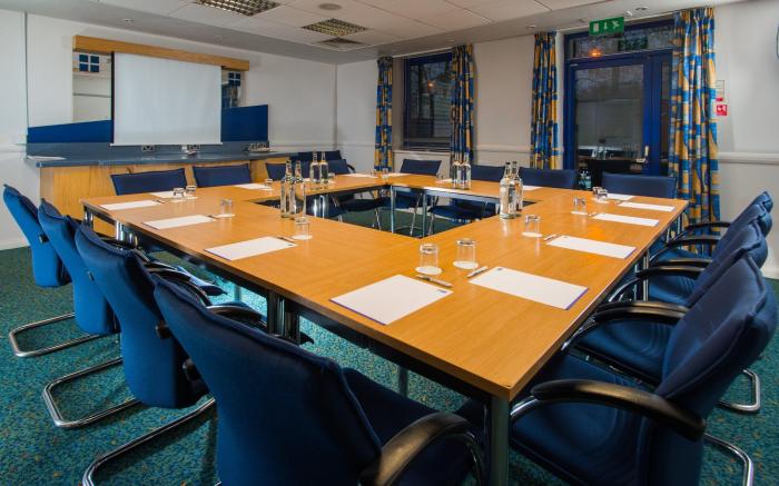 Holiday Inn Express Droitwich Spa By IHG