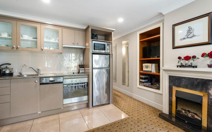 Sanctuary Palms Apartments