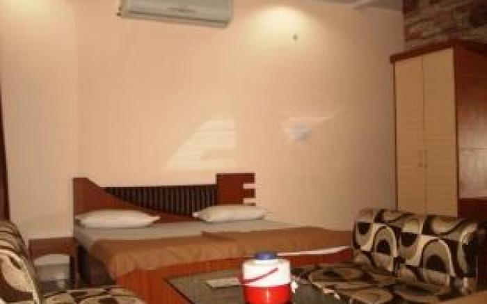 Hotel Sobhraj