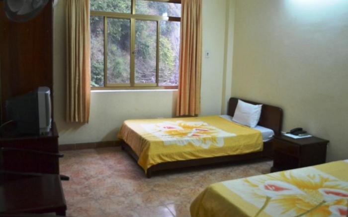 Cat Ba Plaza Hotel