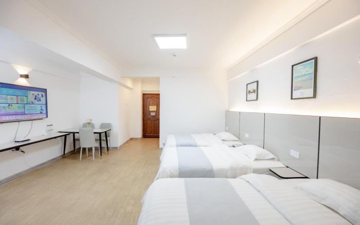 Nanning Gold Red Forest Hotel