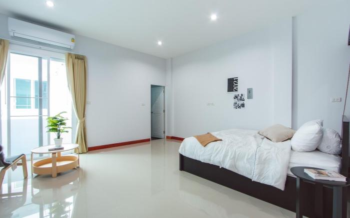 Prakytong house