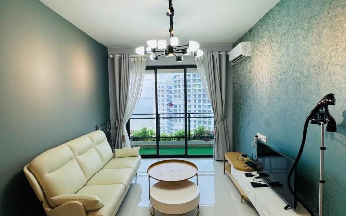 Seaview 2B1R cozy condo forest city