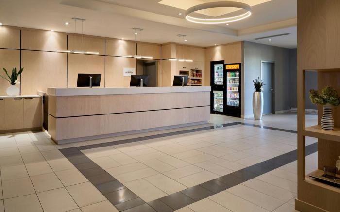 Fairfield by Marriott Inn & Suites Montreal Airport