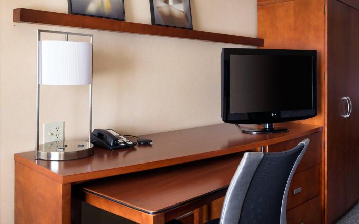 Courtyard by Marriott Sacramento Cal Expo