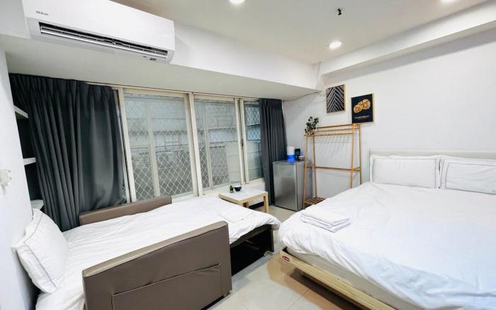 A6 Metro Bliss: Modern Apartment 1 Min from MRT