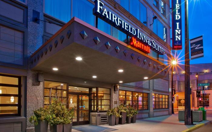 Fairfield Inn & Suites Milwaukee Downtown