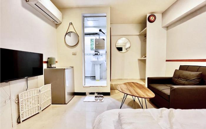 B9 Sophisticated Taipei 1min to MRT, 1min to 7-11