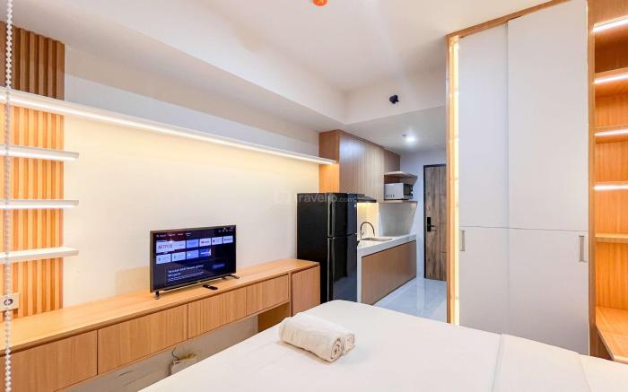 Comfy Studio at Delft Ciputra Makassar By Travelio