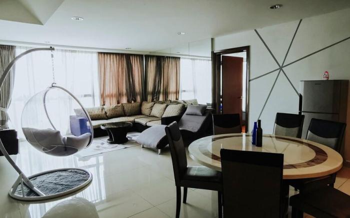 Stylish Skyline KL High Floor Apt _Sky pool