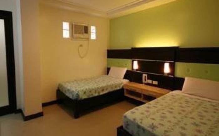 Olongapo Travel Lodge
