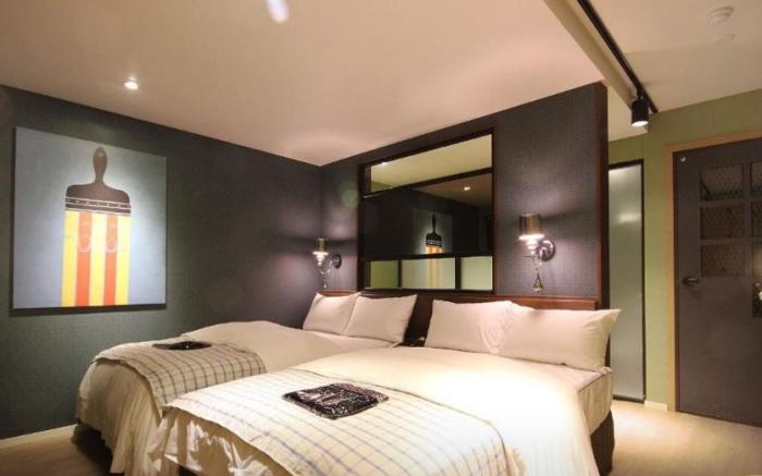 25 Hours Hotel 2