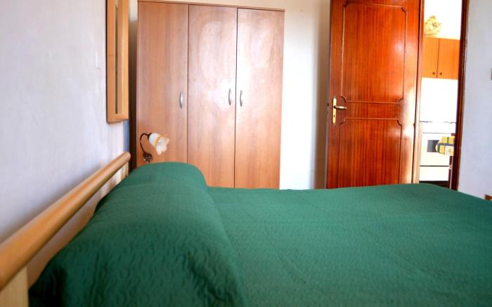 Tanoshii holiday home on the ground floor with outdoor space and parking space