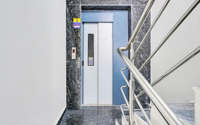 FabHotel Grand Aarvi Prime