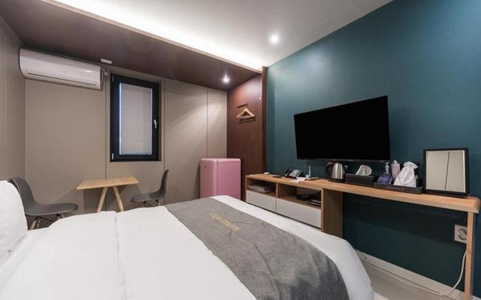 Jeonju Geumamdong Hotel K