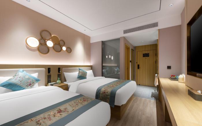 East Sacred Hotel-near Beijing Tiananmen Square,the Forbidden City,Wangfujing Street
