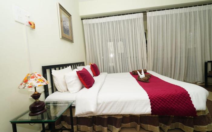 Four Seasons GuestHouse