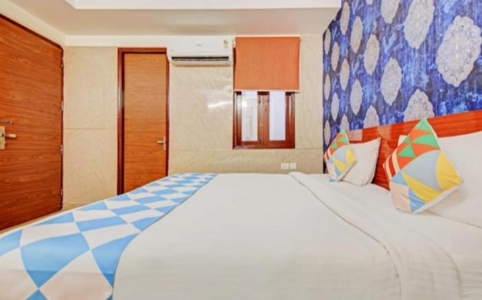 Amaira Hotels & Banquet (Near Vaishali Metro Station)