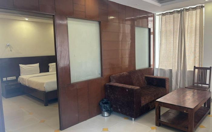 Tipsyy Heritage Heights