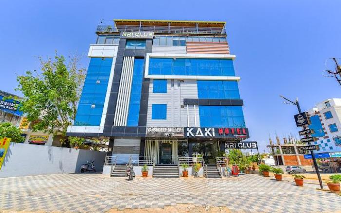 Kaki Hotel & Roof Top Restaurant
