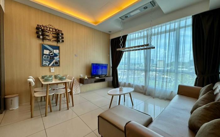 KK SUTERA AVENUE WT POOL OPP IMAGO 2BR 6pax【JSM】