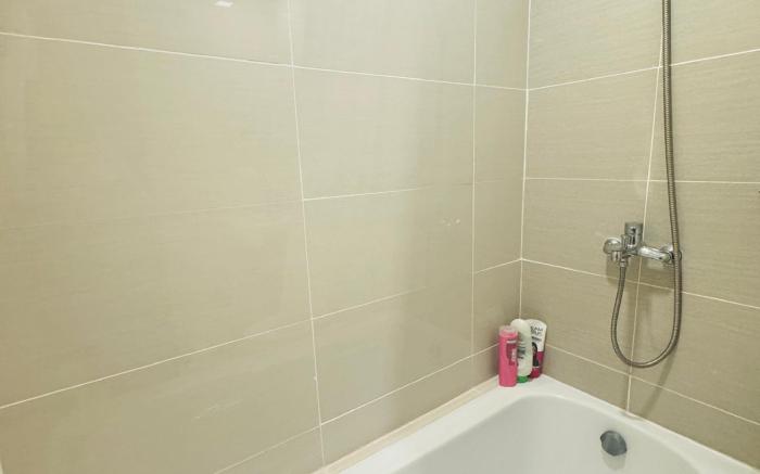 Condo/ Free Airport Pick up/ Beach & Pool Access 