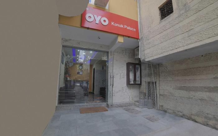 Hotel O Kanak Palace