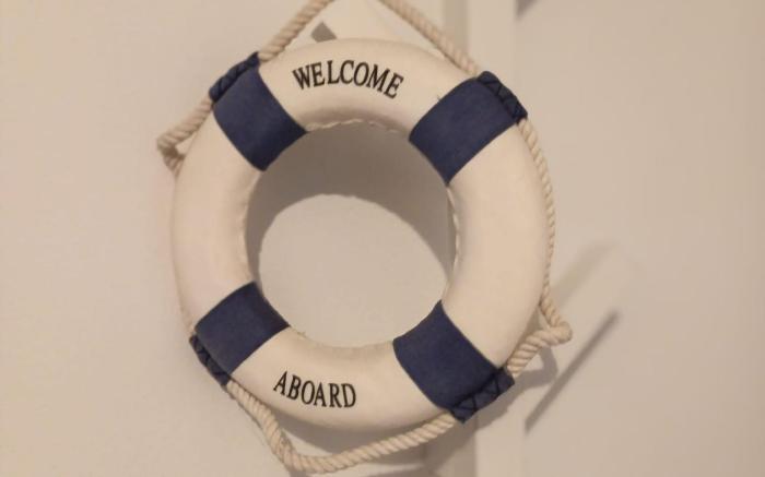 Bright and Modern studio near City Center