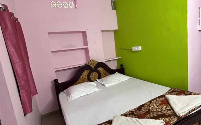 Hotel R Residency