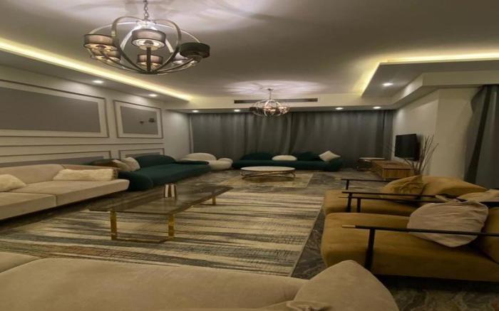 Furnished villa for rent in Palm Hills Compound