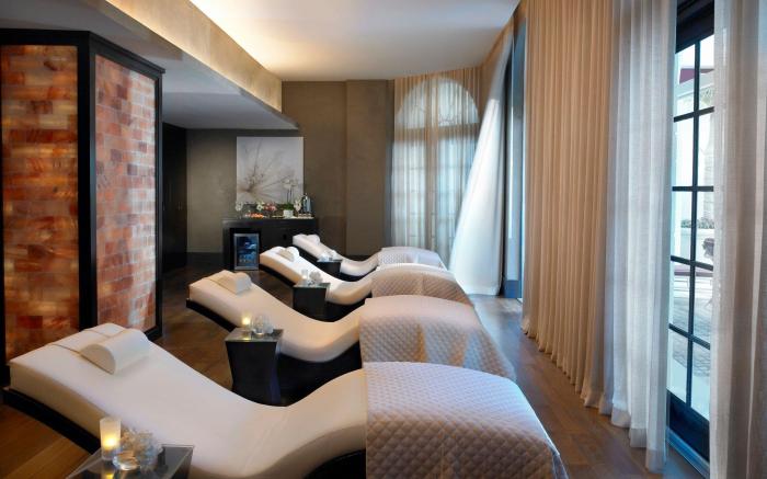 Acqualina Resort and Spa
