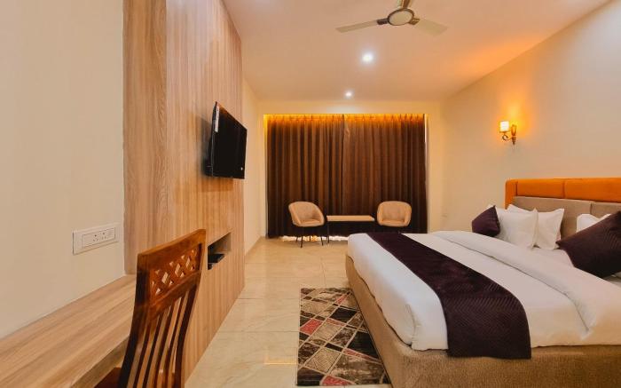 Hotel Pines and Peaks Dalhousie 