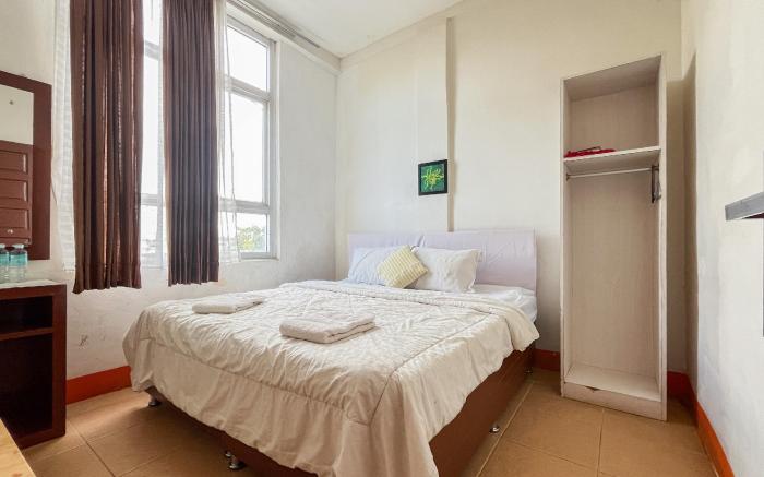 Urbanview Poma Hotel