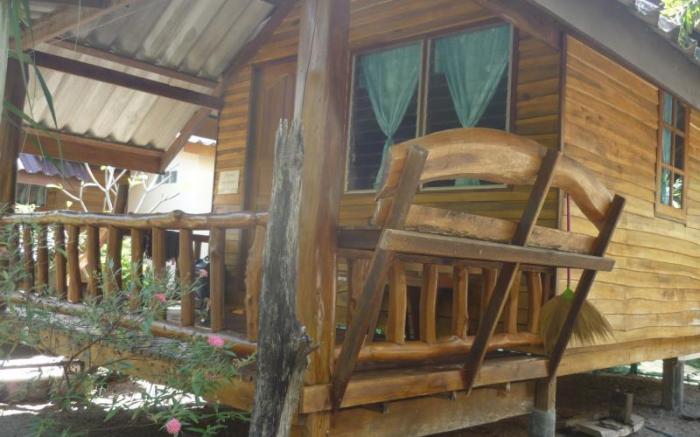 Pasai Beach Lodge