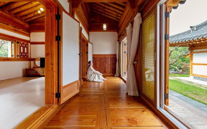 Songnim Hanok Village
