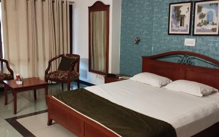 Parakeet Tourist Resort, Pipli
