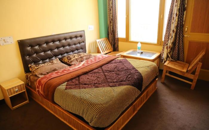 Jasmine Bed and Breakfast(Kullu,HP)